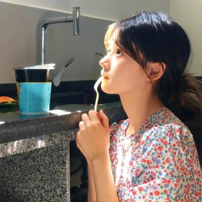山上的松树